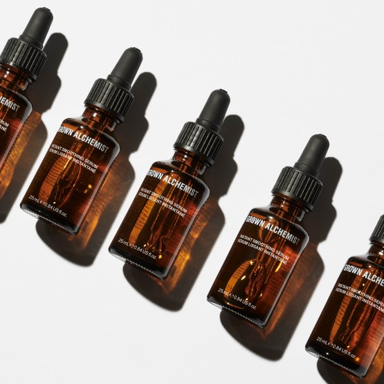 Grown Alchemist Instant Smoothing Serum - Розгладжуюча анти-ейдж сироватка, 25 мл