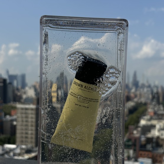 Grown Alchemist Natural Hydrating Sunscreen, Broad Spectrum SPF30 - Натуральний зволожуючий сонцезахисний крем SPF30, 50 мл